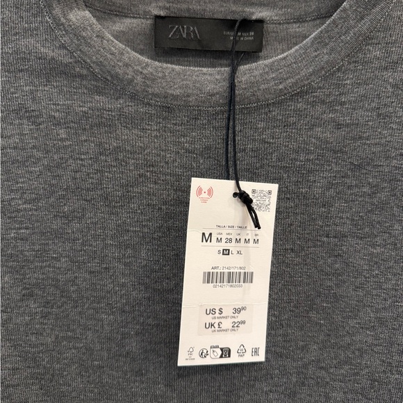 Zara Women’s Grey extra fine Knit Top - Picture 7 of 7